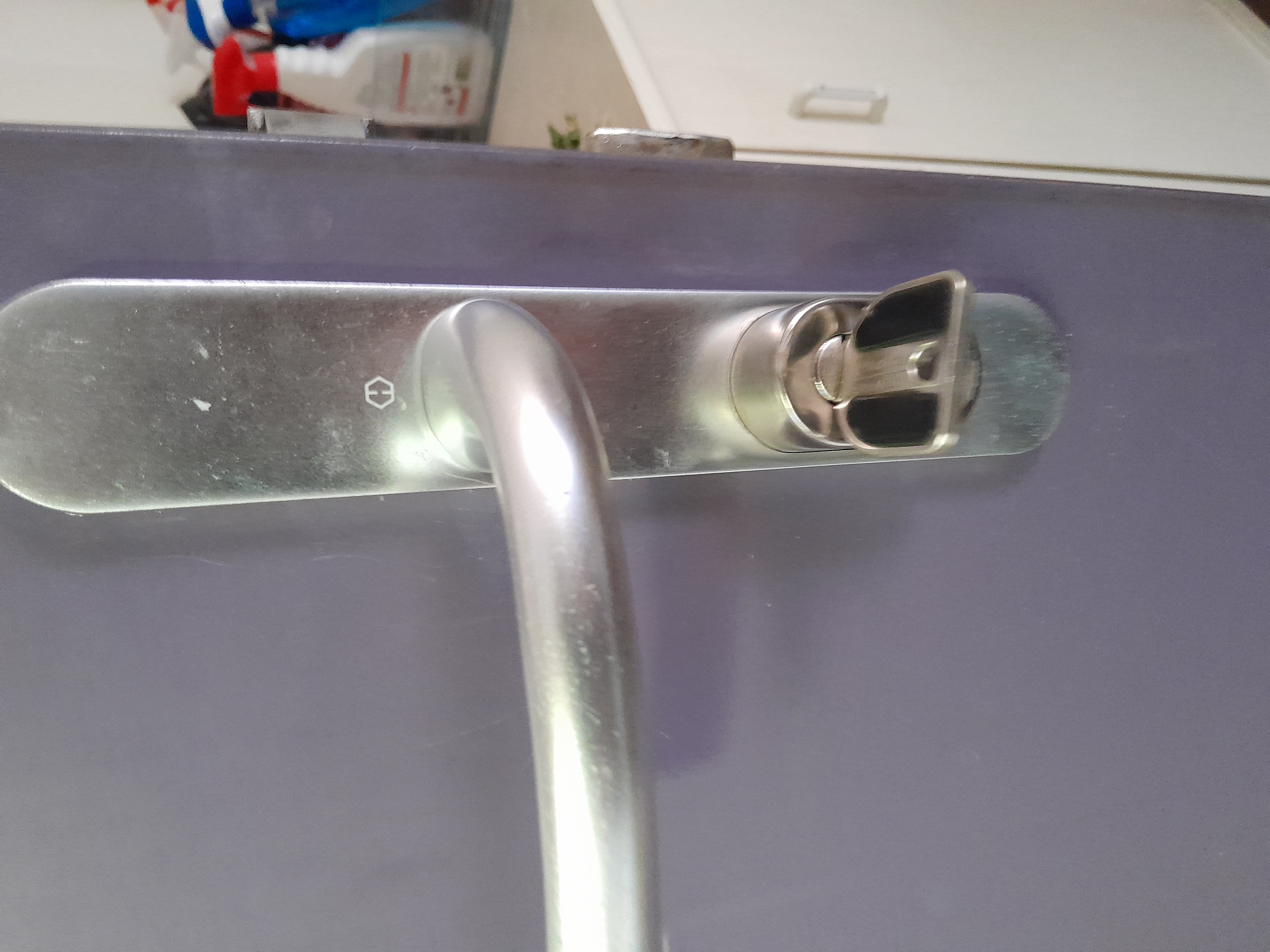 Intervention Ouverture de porte claquée – Ézanville