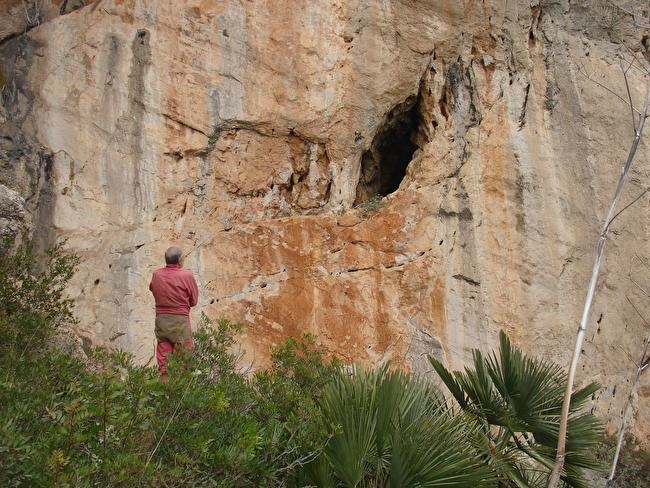 foto 1: Balma I Forat de les Penyes Roges