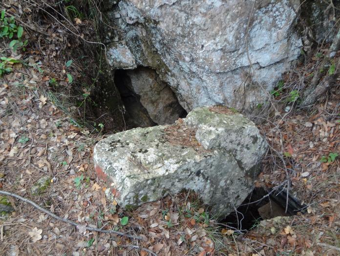foto 0: Cova de les Dues Boques