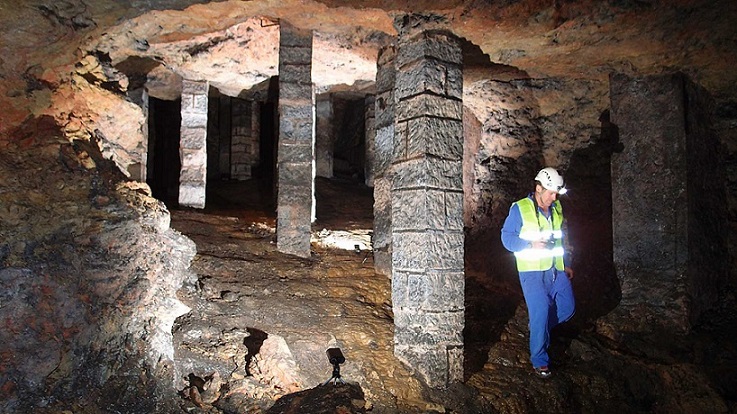 foto 8: Cova del Túnel de l'argentera