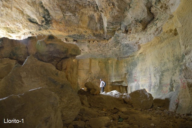 foto 3: Coves del Llorito