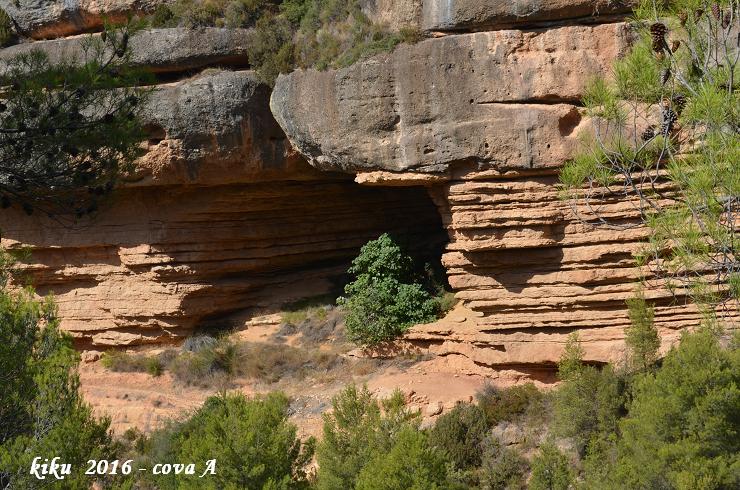 Фото Coves Altes