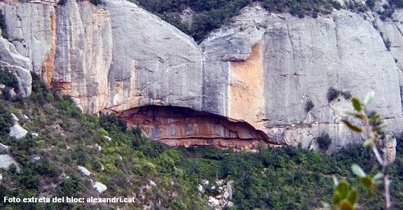 foto 0: Cova de l'Arcada