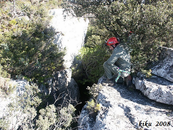 foto 2: Avenc Gran de  Esquerdes de les - Rojalons Venes