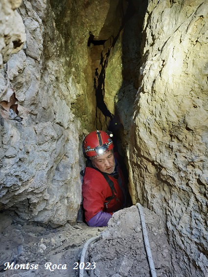 foto 2: Escletxa del Cingle del Tio del Molí