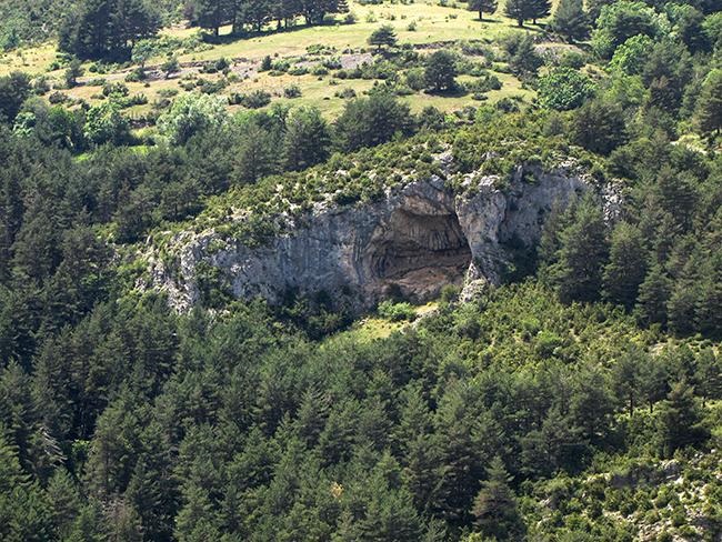 foto 0: Avenc-balma del Serrat de les Esposes