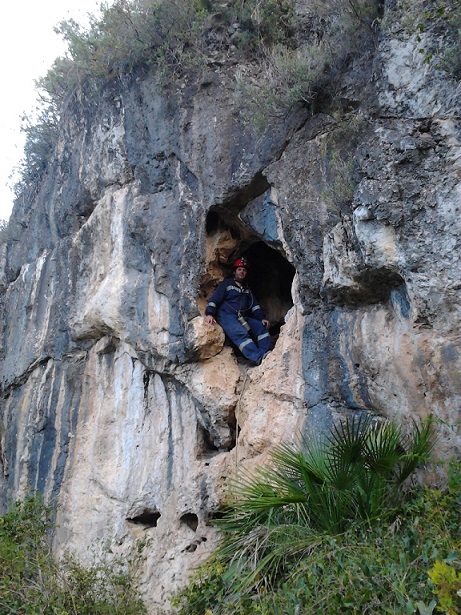 foto 0: Cova Penjada del Barranc Fondo