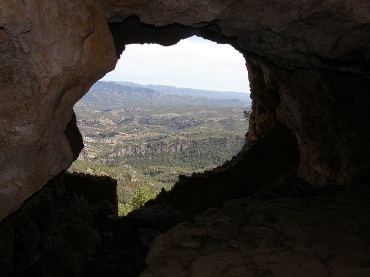 foto 3: Cova del Pastor de Cames Llargues