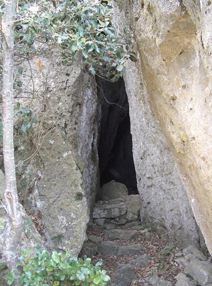 foto 0: Cova de les Gralles