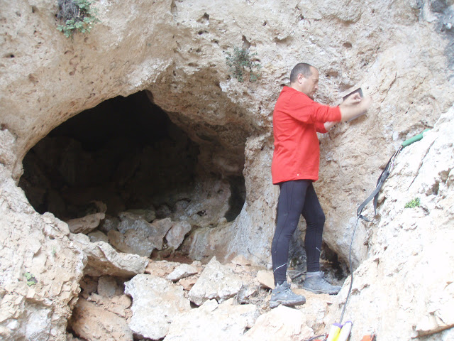 foto 0: Cova del Pas del Roquer de la Galiassa