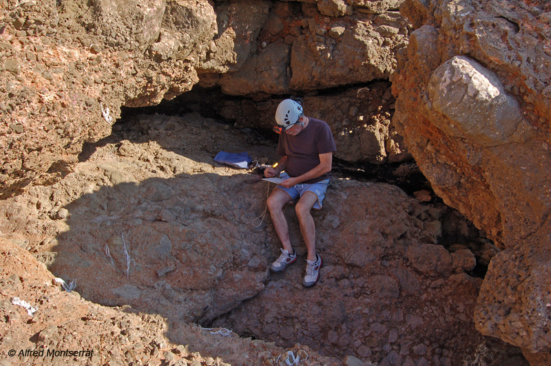 foto 0: Coves de l'Aiguadolç