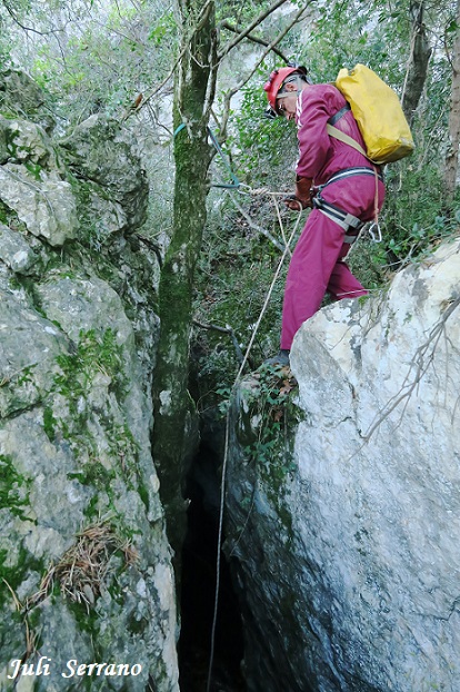 foto 0: Avenc Nº2 del Camí del Teix