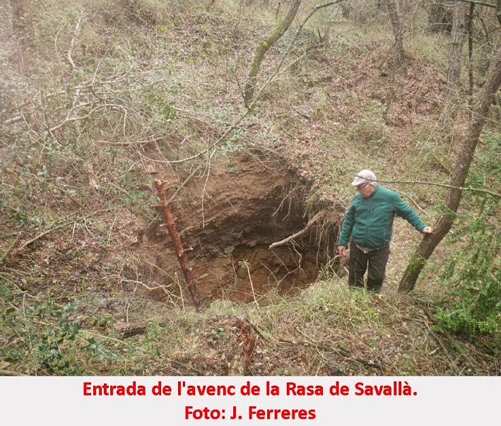 foto 0: Avenc de la Rasa de Savallà