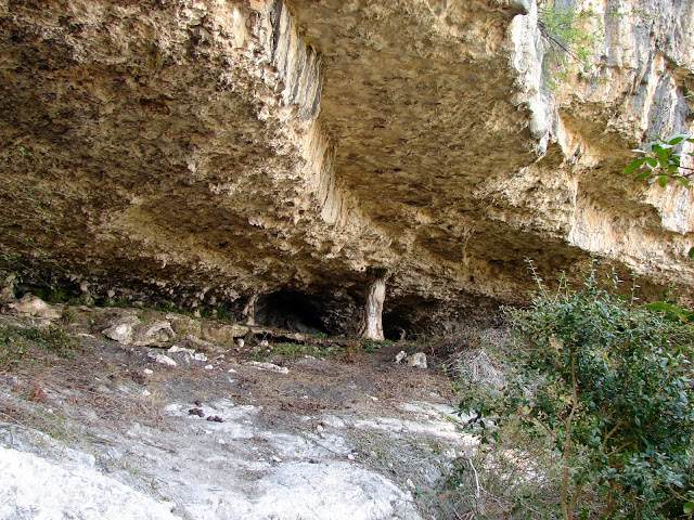 foto 1: Cova del Pare Pasqual