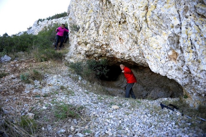 foto 0: Cau de les Dents