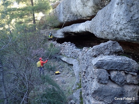 foto 5: Coves de Fideu