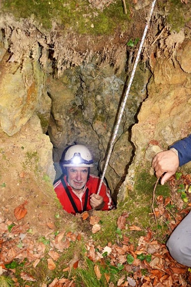 foto 1: Forat de la Font del Bac dels Rabadans