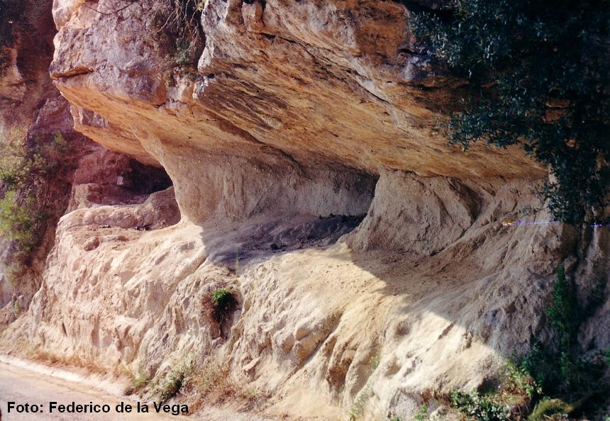 foto 0: Balma del Castell de Cabrera