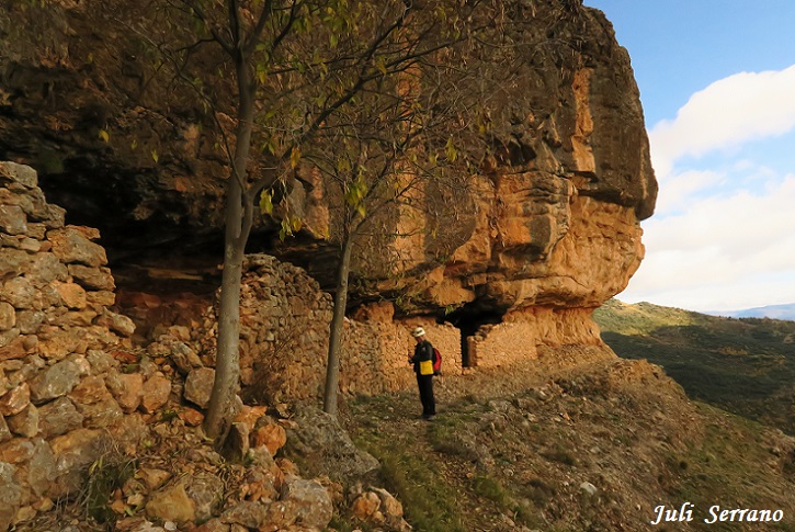 foto 0: Espluga Nº2 dels Corrals de Gurp