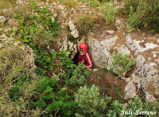 foto 1: Cau dels Ossos