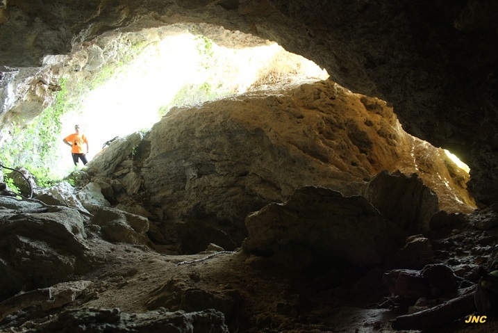 foto 2: Balma Inferior de Roca Gironella