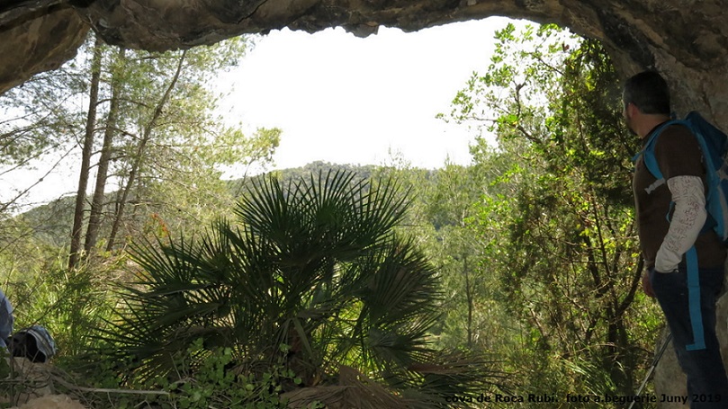 foto 1: Coves de Roca Rubí