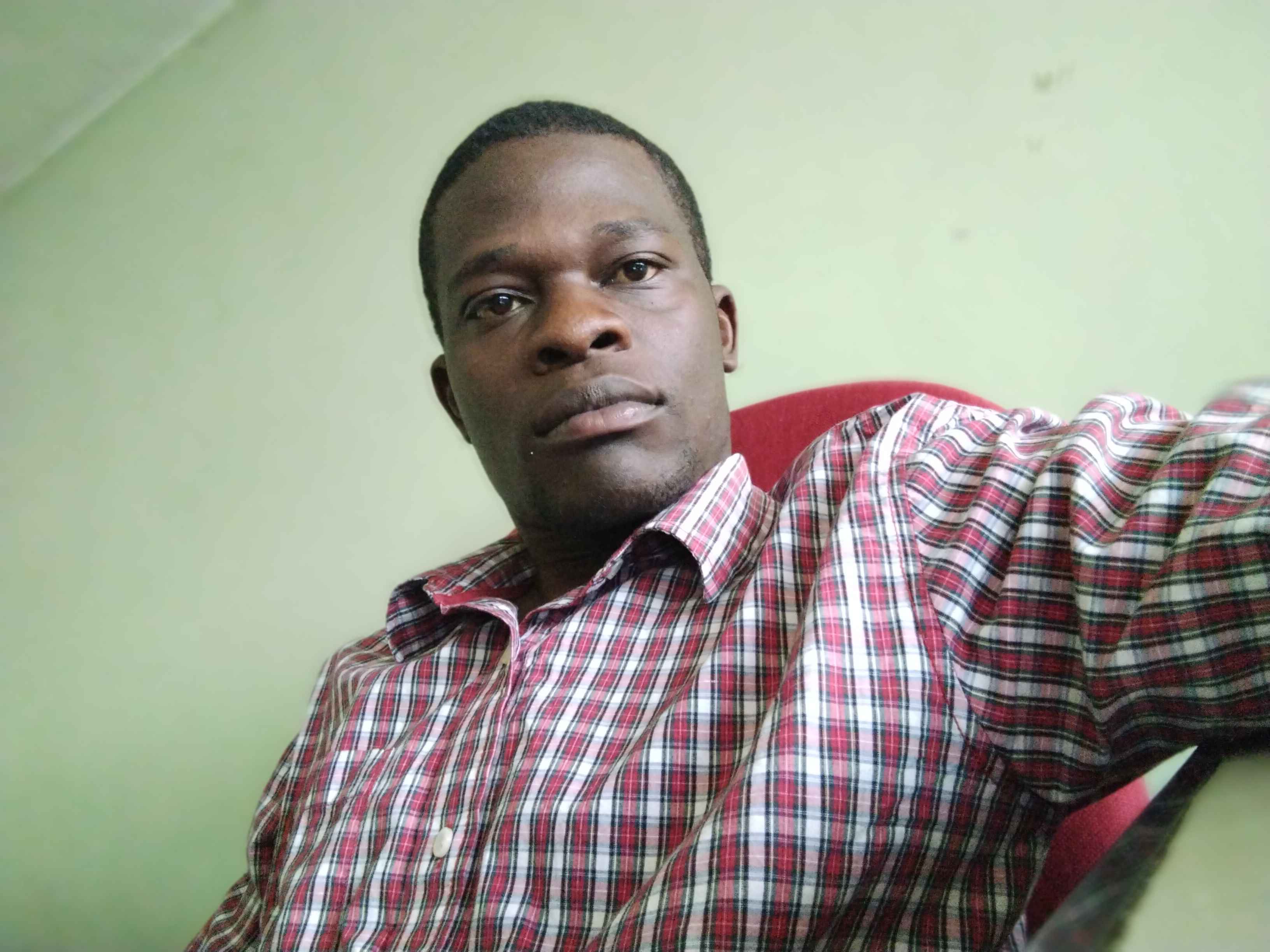 Profile photo of therapist Tafaranashe mutanga