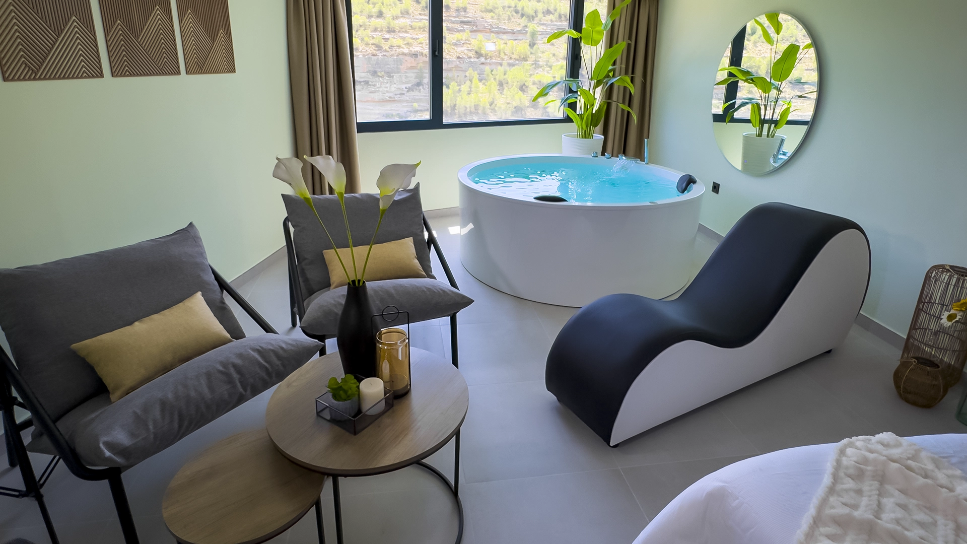Panorama Suites 13