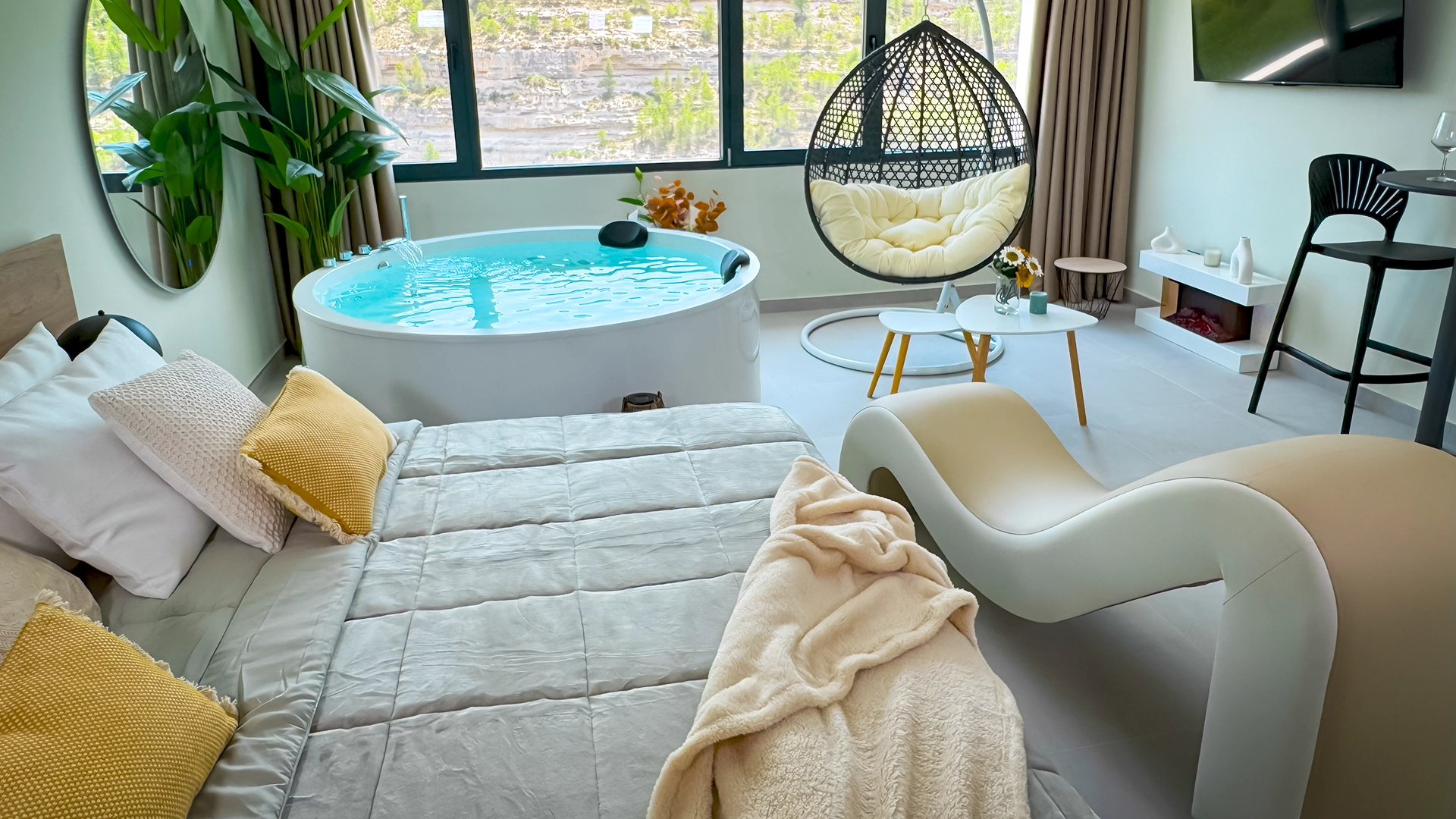 Panorama Suites 69