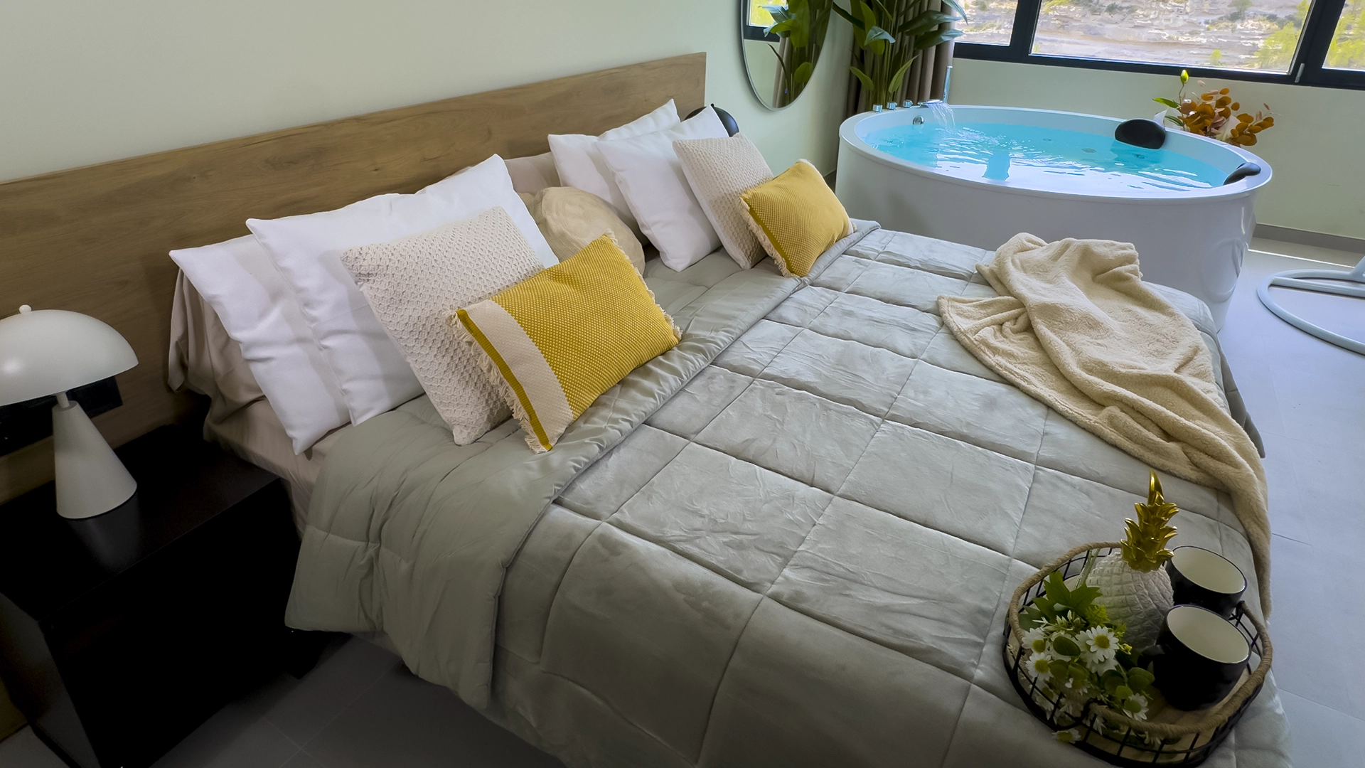 Panorama Suites 76