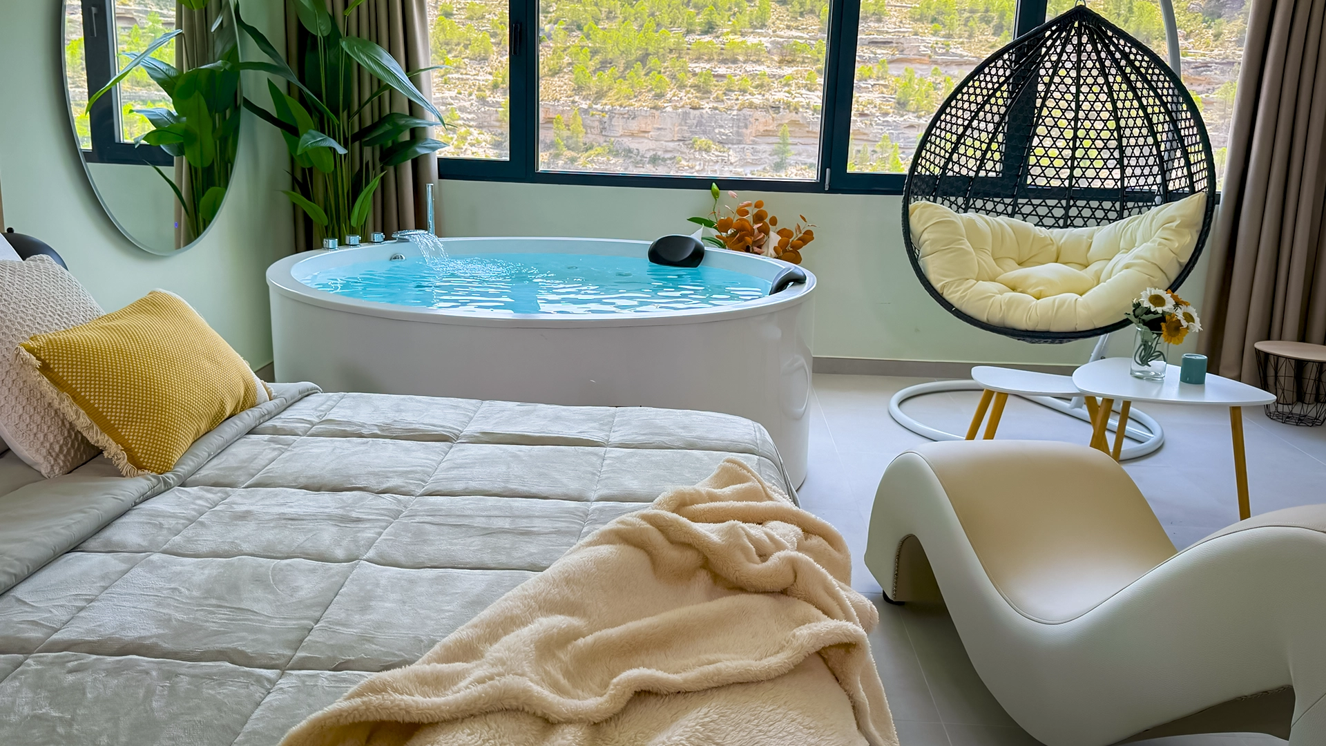 Panorama Suites 64