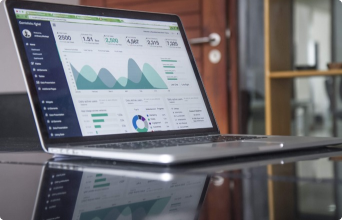 Hire a UX Designer: the 2023 Recruitment Guide