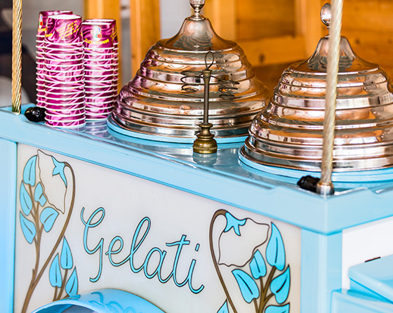 Ein typischer Gelato-Wagen aus Italien