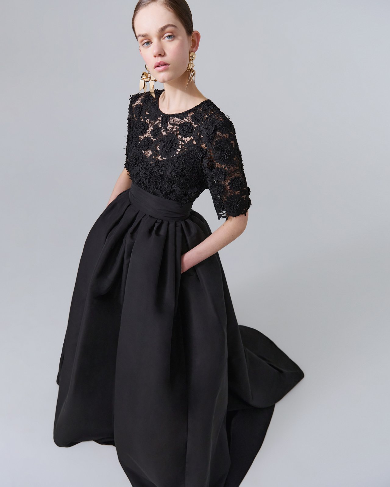 Floral Lace Crewneck Top