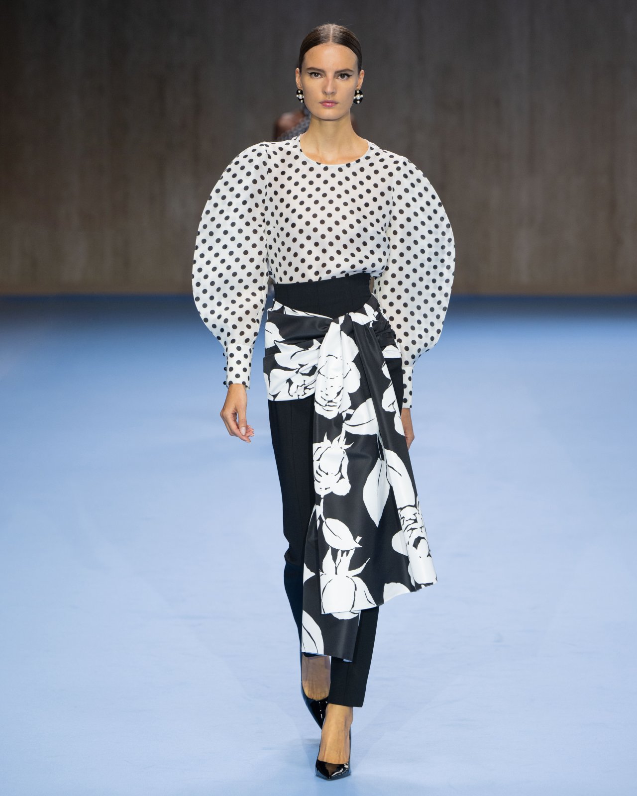 Polka Dot Arc Sleeve Top