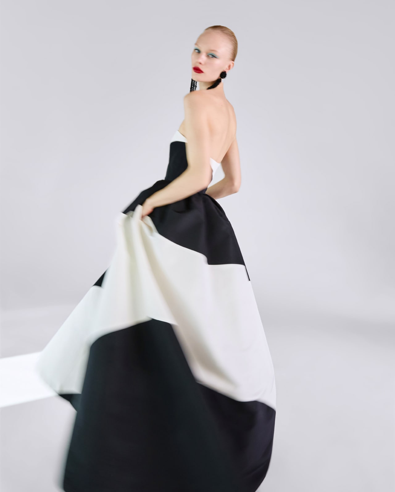 Dramatic Black & White