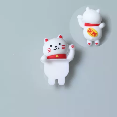 Poupées décoratives de moto, autocollants décoratifs de tableau de bord de voiture, ornements de plaque d'immatriculation, autocollants de batterie de