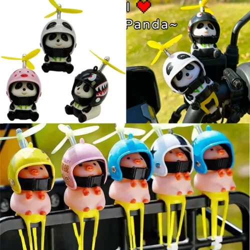 Autocollant de décoration de moto avec casque, ornements de style de voiture, petit jouet animal KrasnoSmall Pig, brise-vent de moto, jouet de conduit