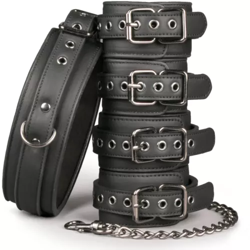 EasyToys Fetish set with Collar Ankle and Wrist Cuffs accessori BDSM 3 pz