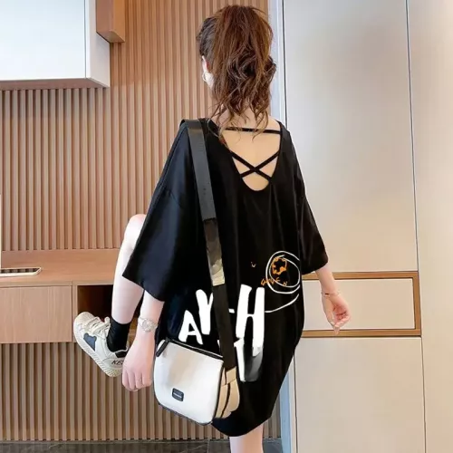 Jonge Stijl Brief Gedrukt T-shirt Streetwear Losse 2025, Zomer Mode Backless Dameskleding Koreaanse Casual V-hals Truien
