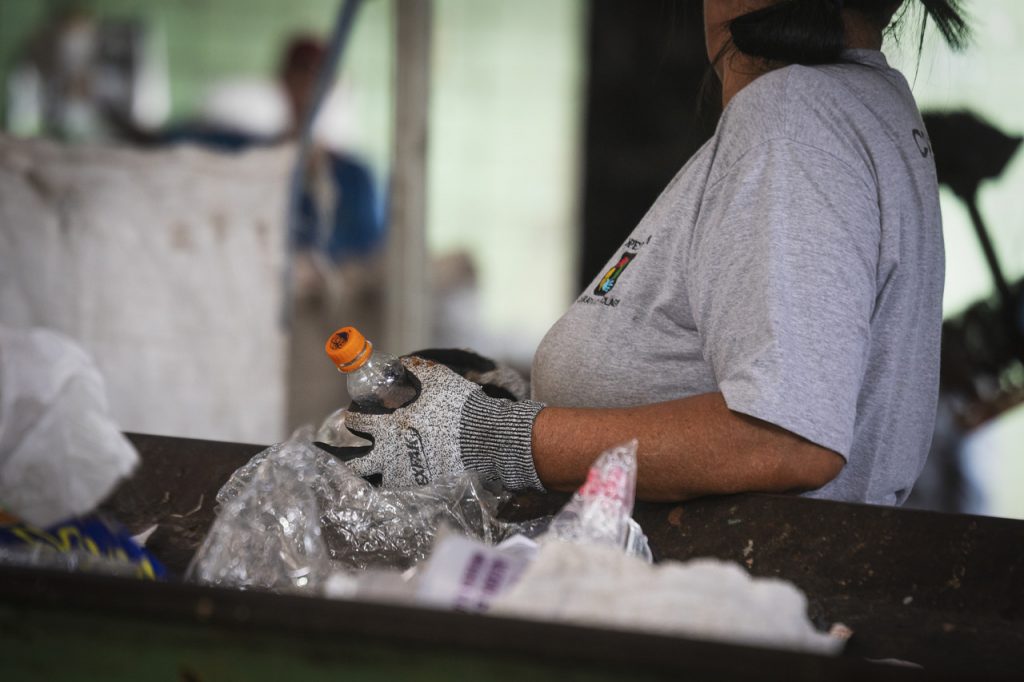 Entenda o que são créditos de reciclagem e como eles podem transformar sua empresa em um negócio mais sustentável. 