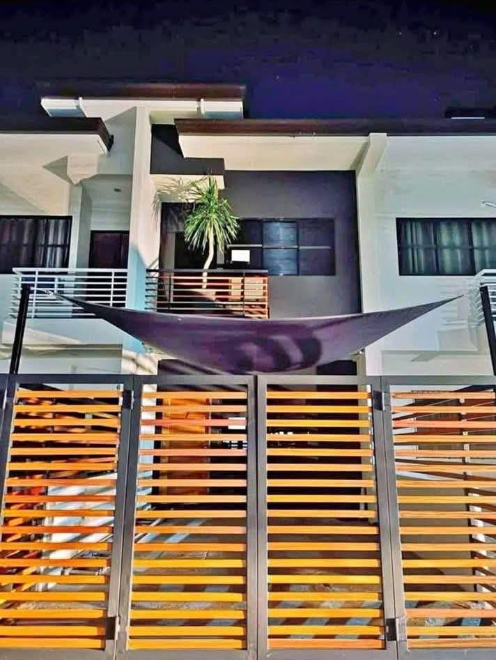 3BR Townhouse for Sale | Greenplains