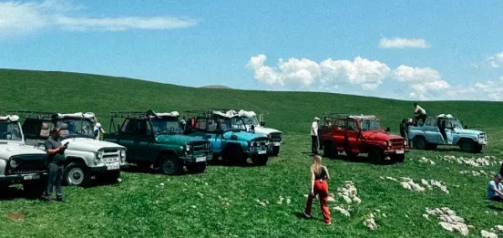 Приключения Джиппинг тур