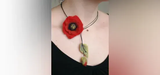 Украшения из шерсти (для взрослых)