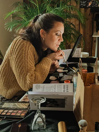 Soft Glow & Sweets Make up Workshop (Thumbnail 3)