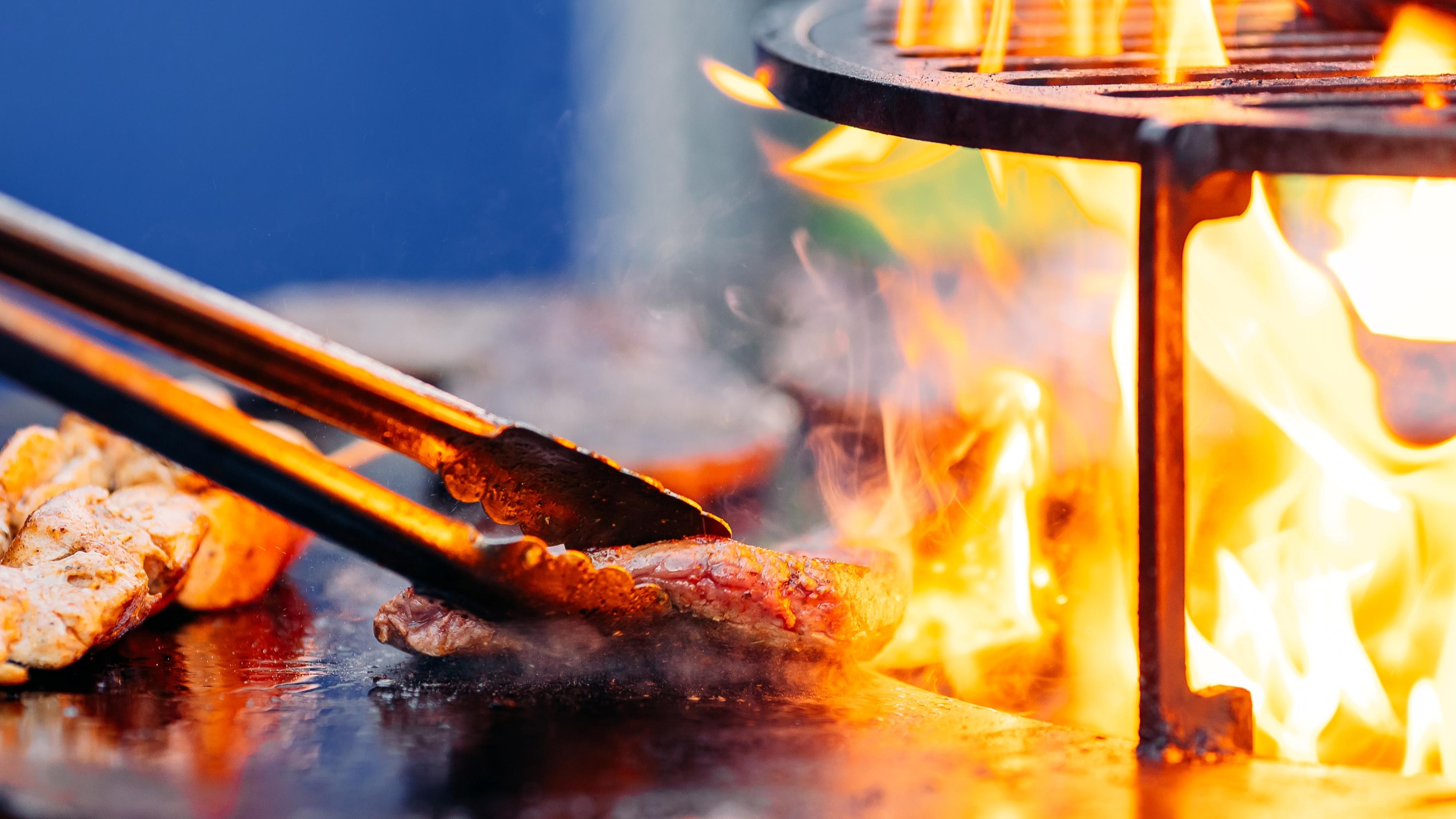Summer Chef Cookout with Chef Alejandro Sicairos at the Bahia Resort Hotel