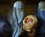 আফগানিস্তান: তালেবানের অধীনে ভেঙ্গে পড়া স্বাস্থ্যসেবার মধ্যে যেভাবে সন্তান জন্ম দিচ্ছেন আফগান নারীরা