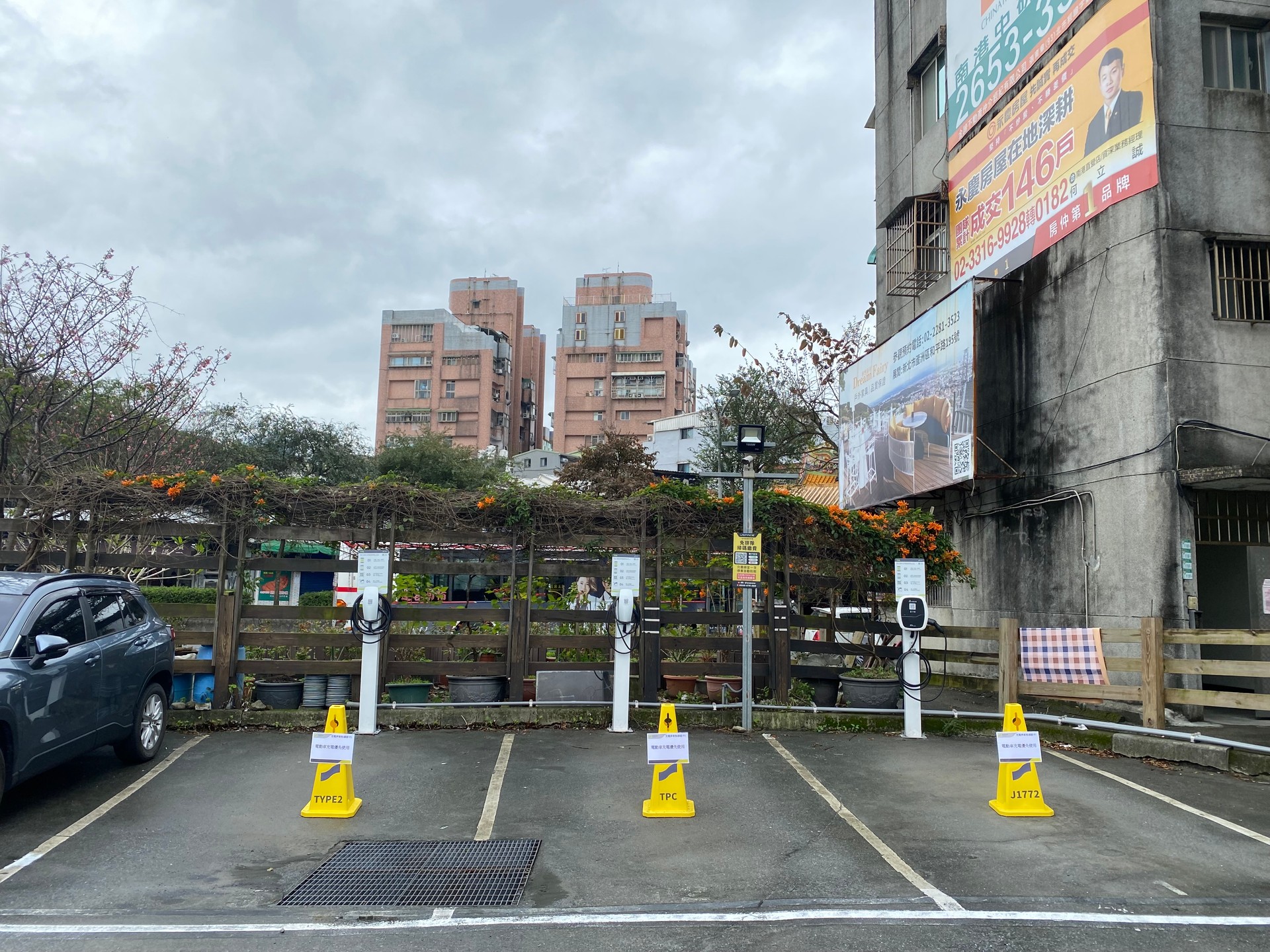 南港研究院路停車場