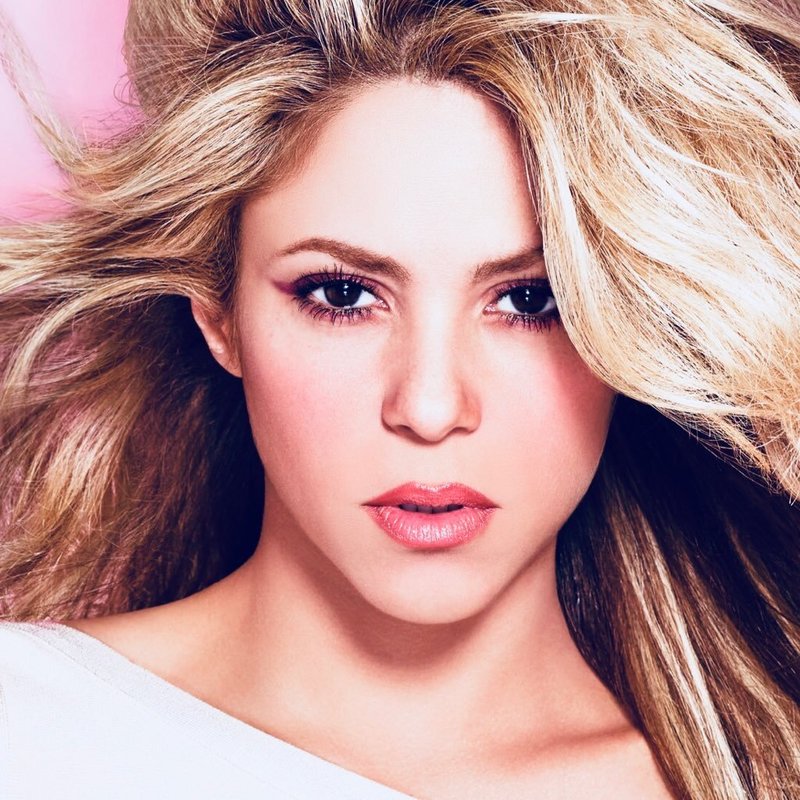 Shakira decide no lucir más maquillaje!!! - EXA El Paso