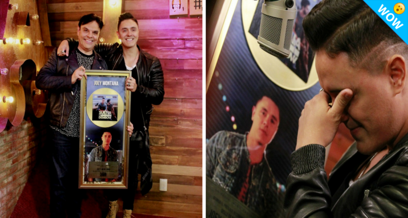 Joey Montana recibe Disco de Oro con Jessie Cervantes.